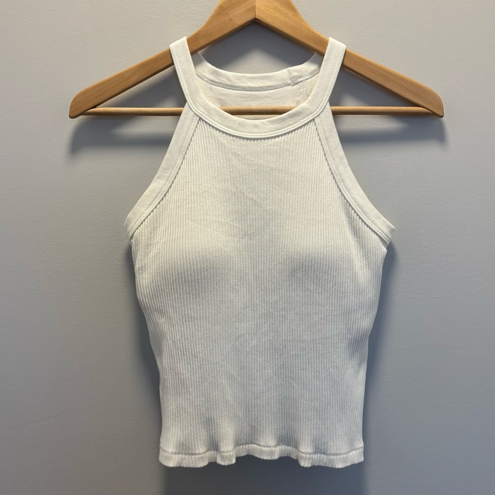 Uniqlo Halter Neck Bra Top Sleeveless (tank top) white